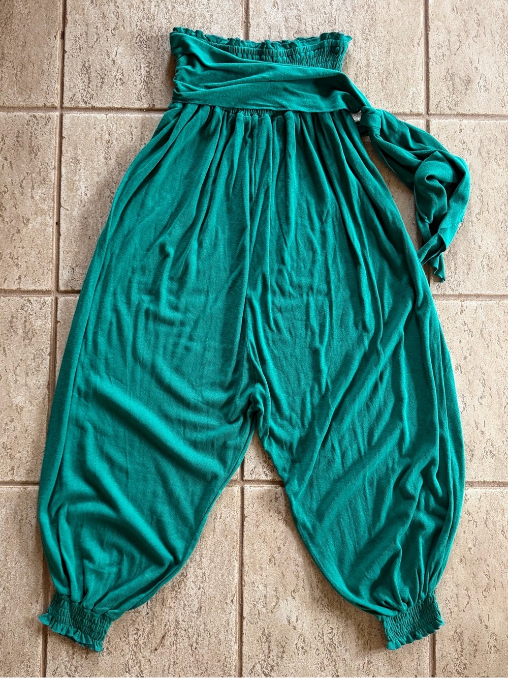 Free People Beach Harem Pants Size Medium Green Drop Crotch Smocked Tie Waist